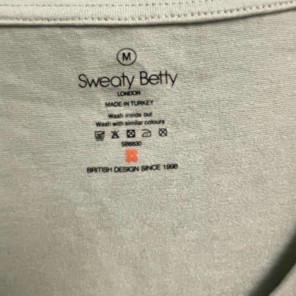 Sweaty Betty V-Neck Size M T-Shirt Athleisure - Picture 5 of 5